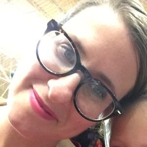 Meet your Posher, Kara